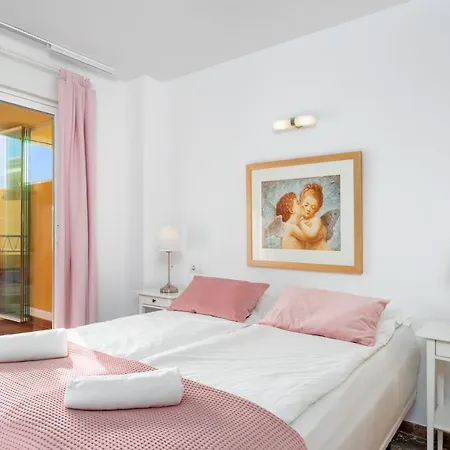 Seaview In By Costarentals - Ref 67 Apartman